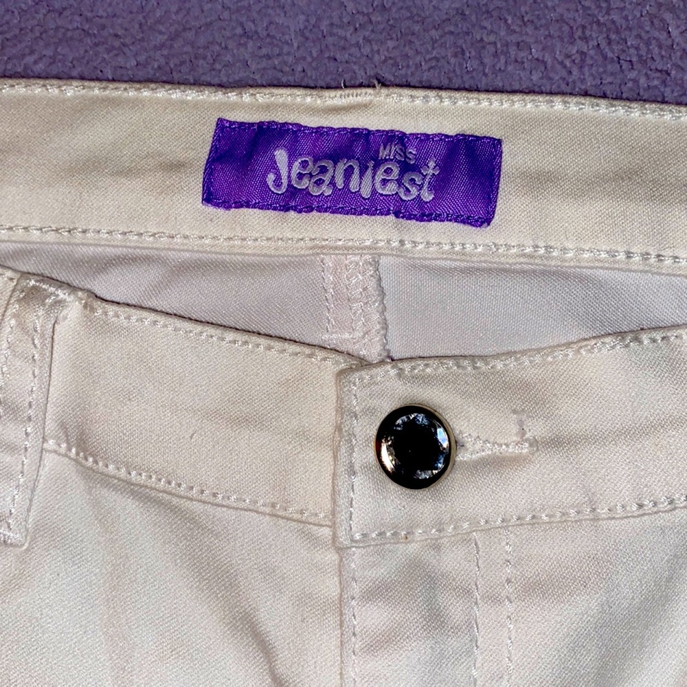 Miss jeaniest size 6 white jeans 😍